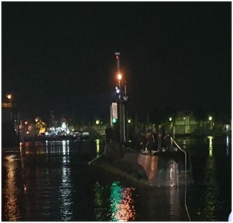KRI Cakra - 401 tiba di dermaga fasilitas kapal selam PT PAL Indonesia (Persero) pada 14 Oktober 2021.